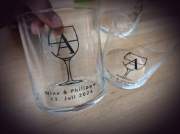 Gravur auf Glas mit schwarzer Gravur